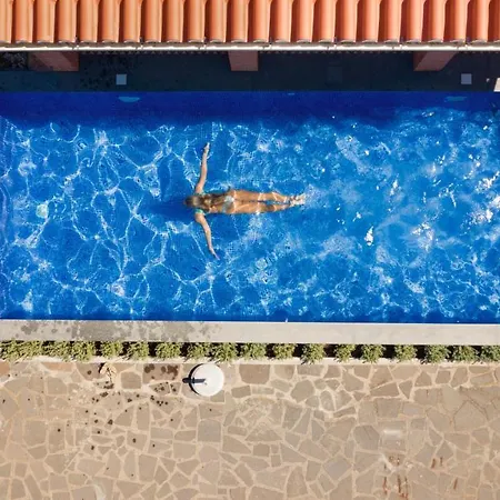 Casa Da Pinheira Ii - By Wehost