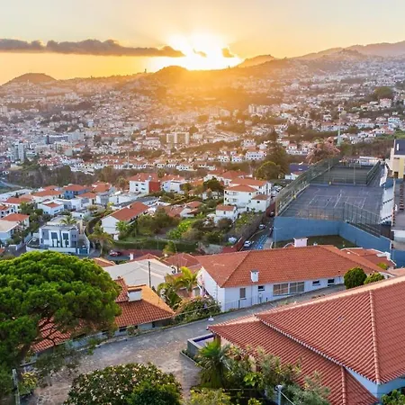 Vakantiehuis Casa Da Pinheira Ii - By Wehost Funchal (Madeira)