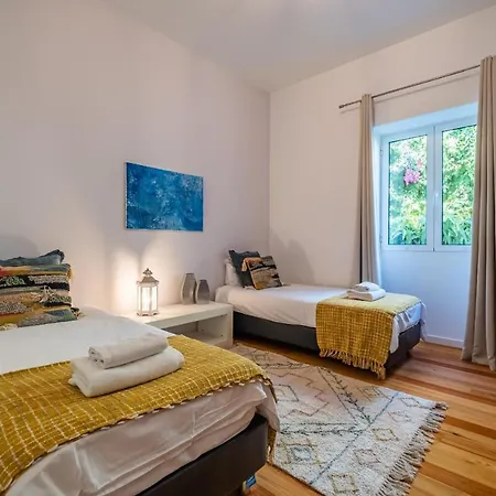 Casa Da Pinheira Ii - By Wehost * Φουνκάλ