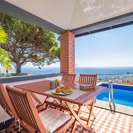 Casa Da Pinheira Ii - By Wehost * Φουνκάλ